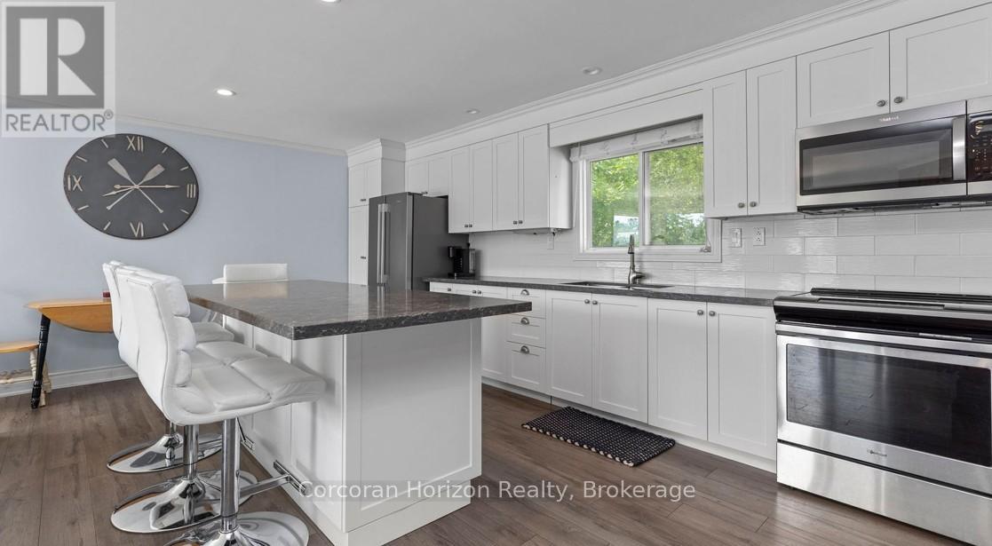 64 Wolverine Beach Road, Georgian Bay, Ontario  L0K 1S0 - Photo 11 - X12022882