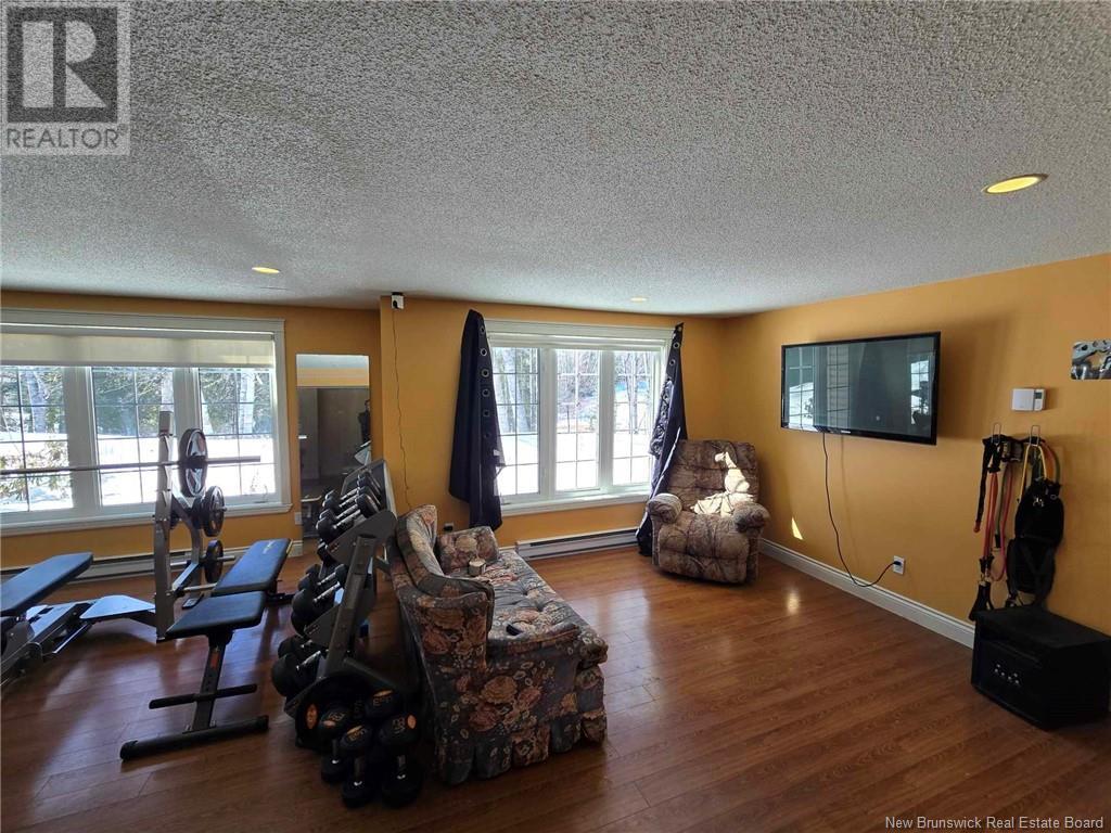 1125 Birchwood Drive, Bathurst, New Brunswick  E2A 4W8 - Photo 44 - NB114213