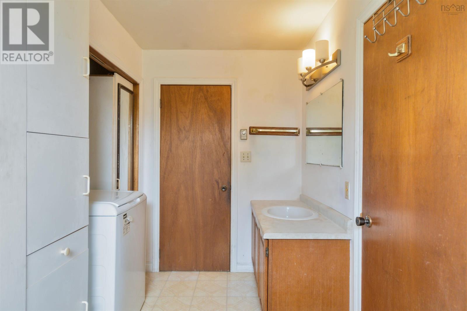 6580 Highway 215, Cheverie, Nova Scotia  B0N 1G0 - Photo 26 - 202505009