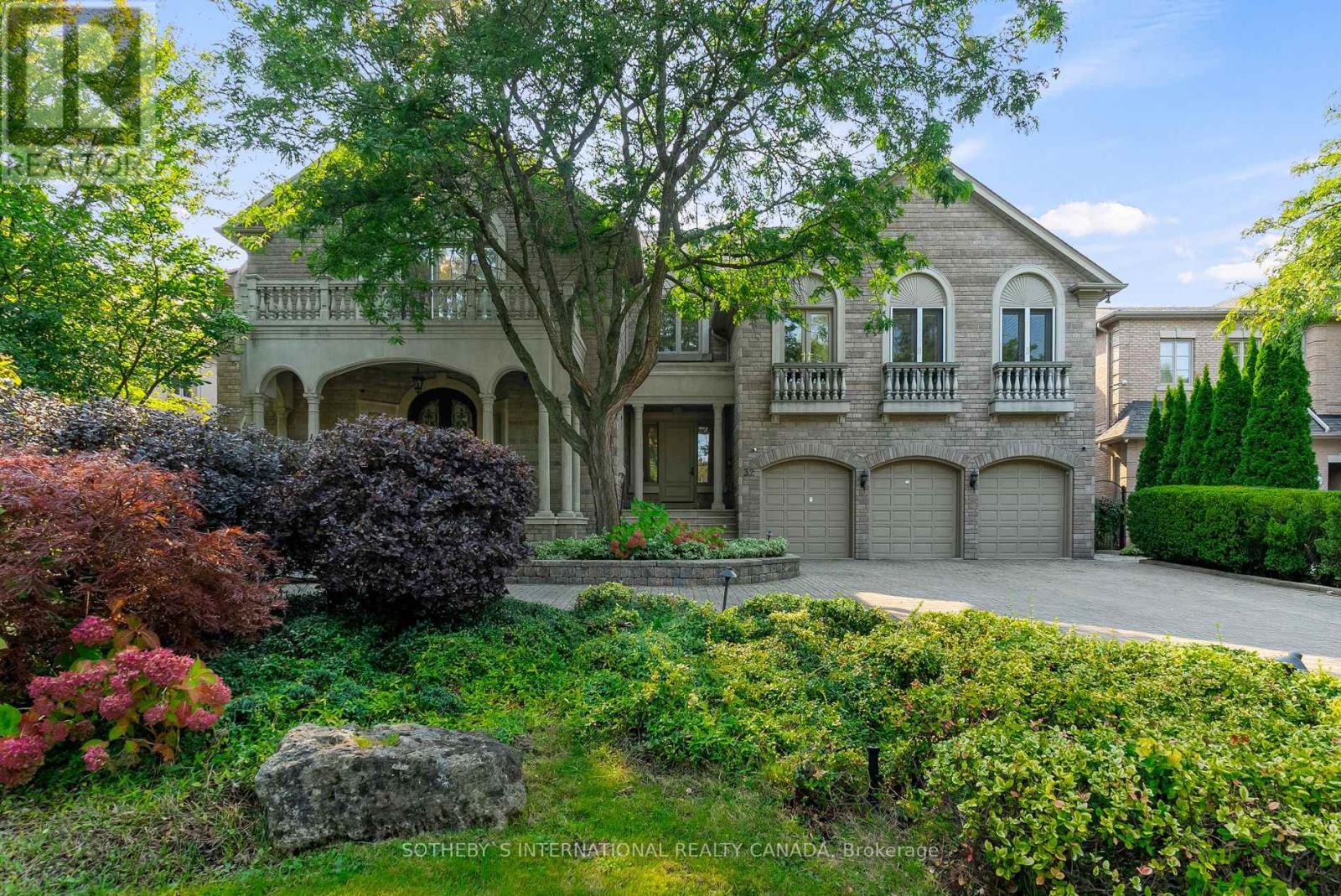 Property at 32 ARJAY CRESCENT image 1