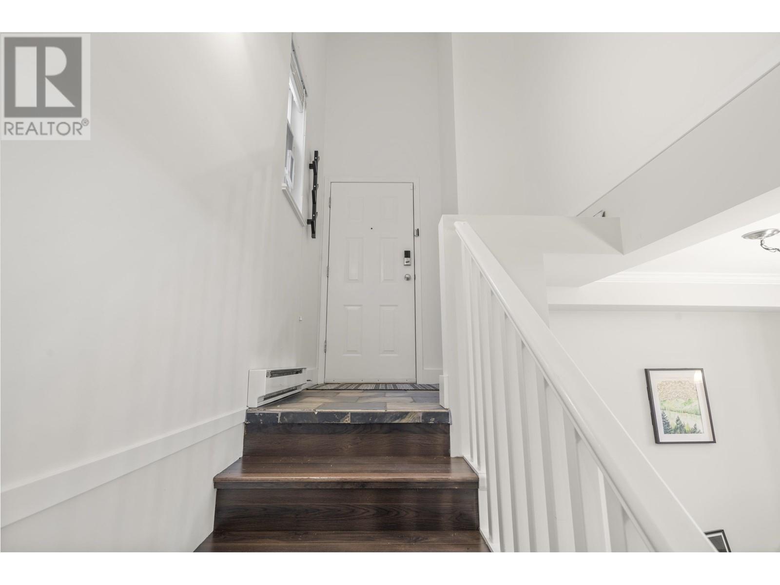 Property at 20 50 PANORAMA PLACE image 2