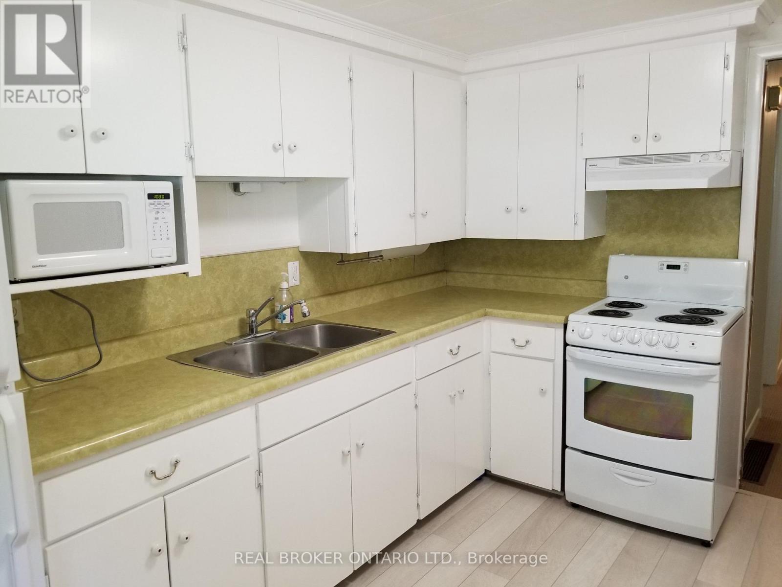 4898 King Street, Lincoln, Ontario  L0R 1B6 - Photo 25 - X12022240