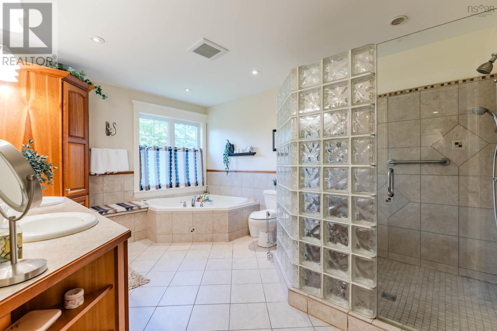 50 Somerset Drive, Bible Hill, Nova Scotia  B6L 4J2 - Photo 31 - 202413137