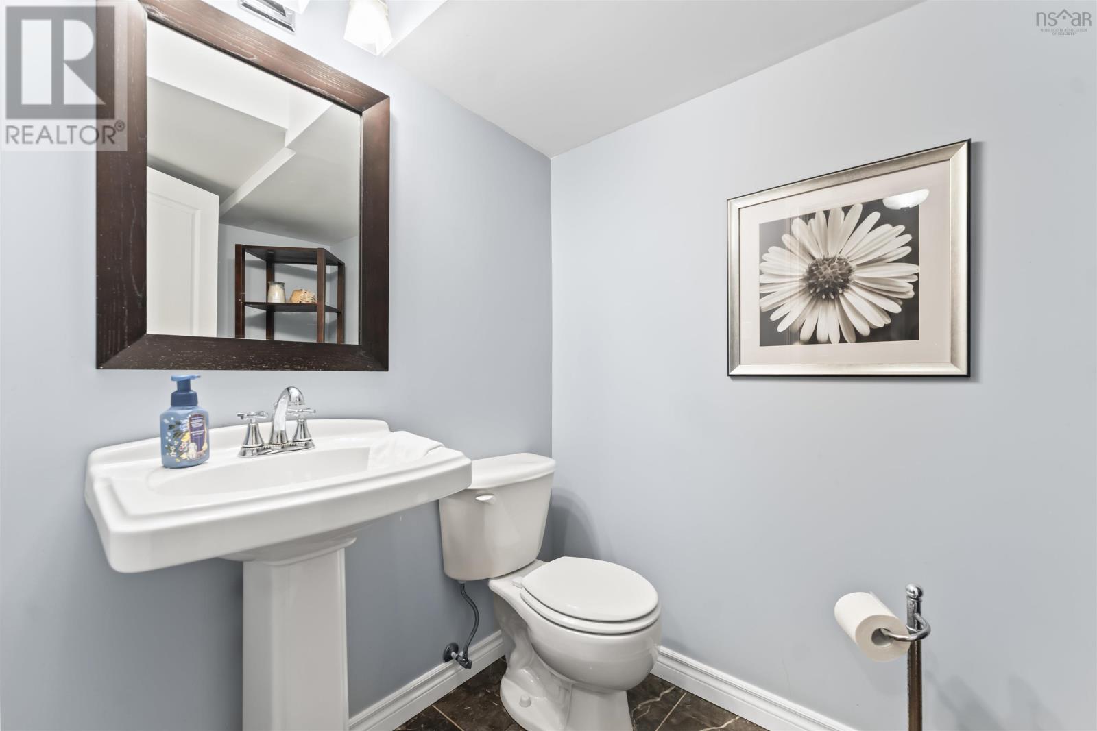 33 Tyler Street, Enfield, Nova Scotia  B2T 0A7 - Photo 39 - 202505018