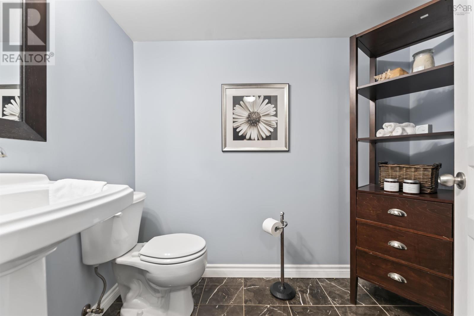 33 Tyler Street, Enfield, Nova Scotia  B2T 0A7 - Photo 40 - 202505018