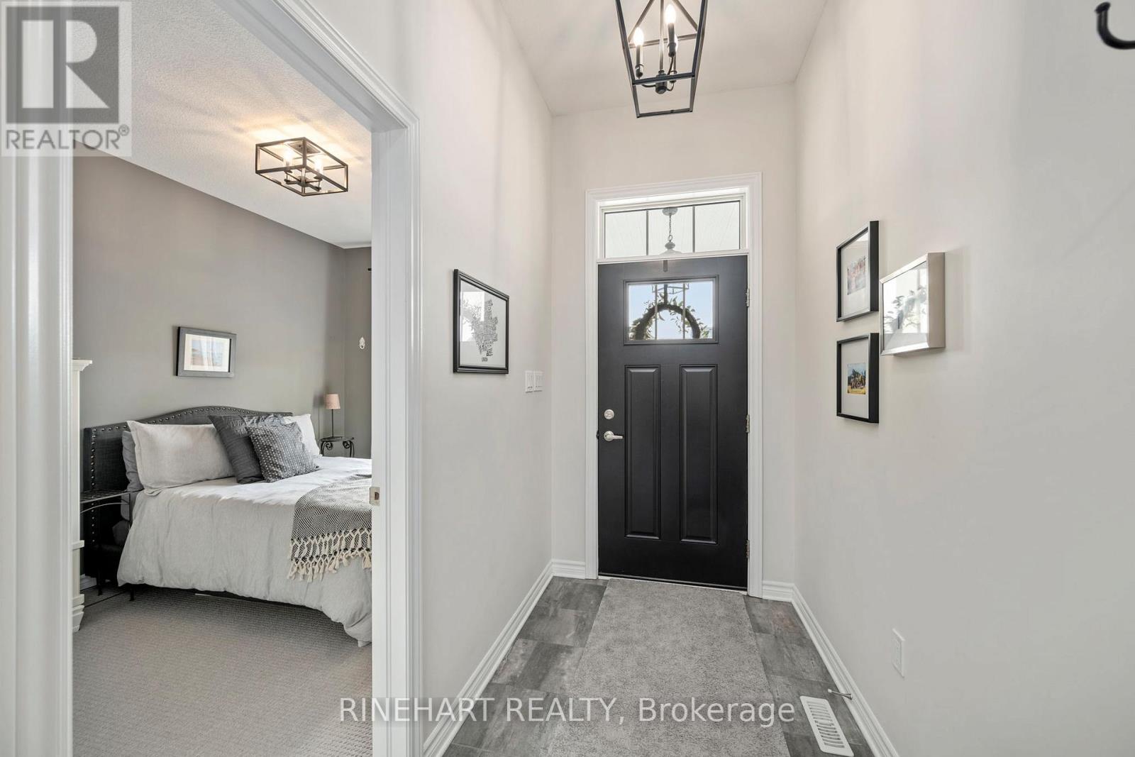 78 Bowman Drive, Middlesex Centre (Ilderton), Ontario  N0M 2A0 - Photo 4 - X12023035