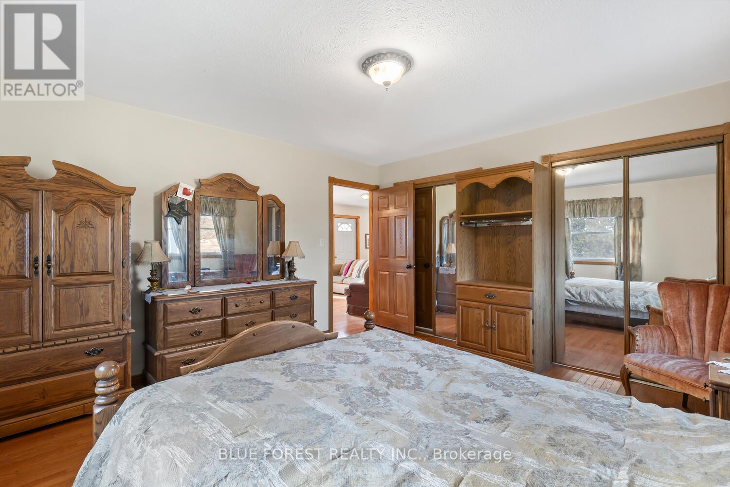 22120 Talbot Road, West Elgin, Ontario  N0L 2C0 - Photo 20 - X12023093
