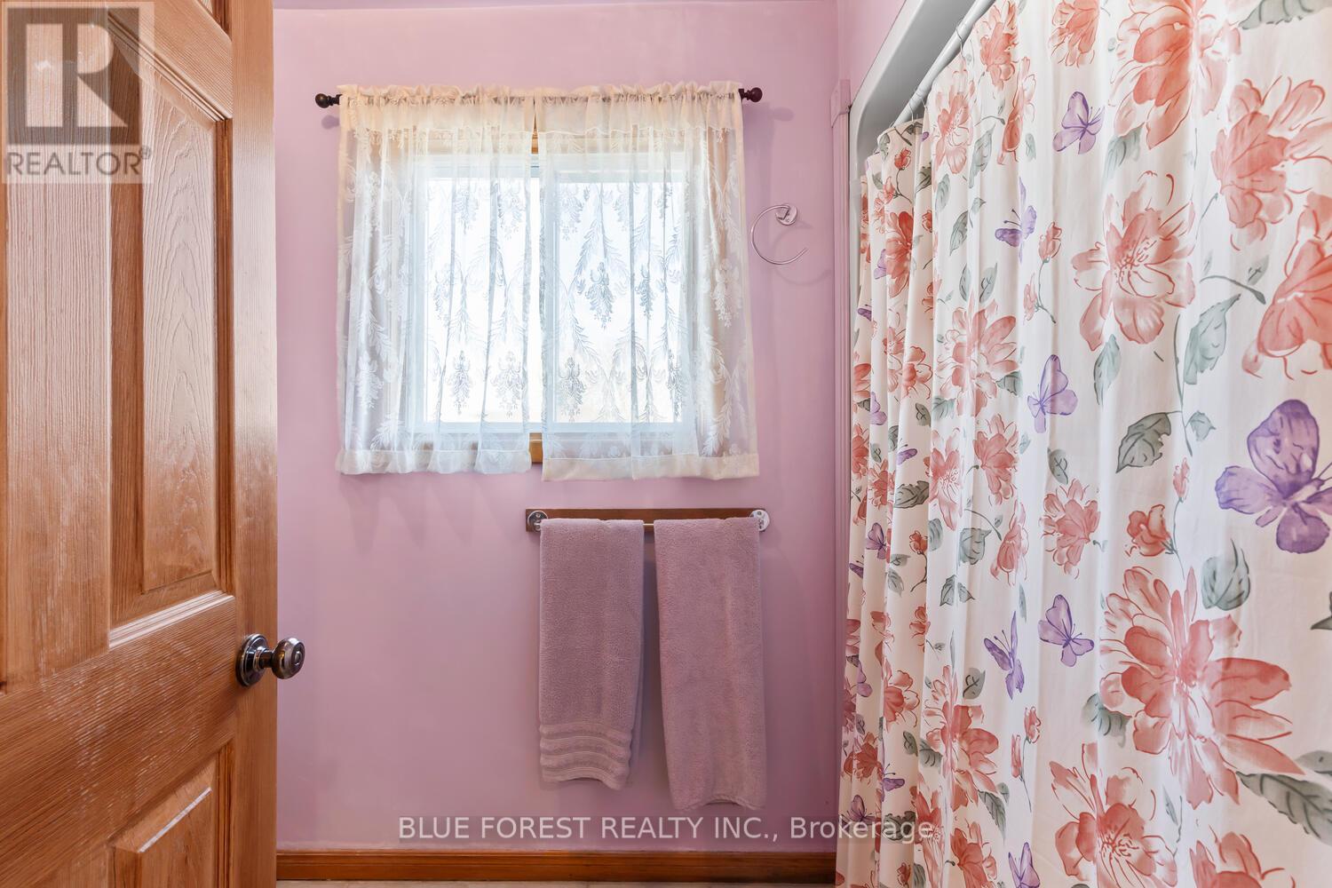 22120 Talbot Road, West Elgin, Ontario  N0L 2C0 - Photo 24 - X12023093