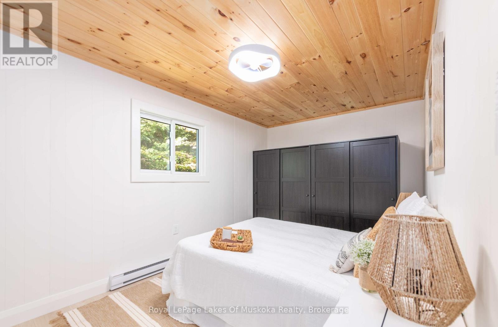 1307 Dickie Lake Road, Lake Of Bays, Ontario  P0B 1A0 - Photo 14 - X12022924