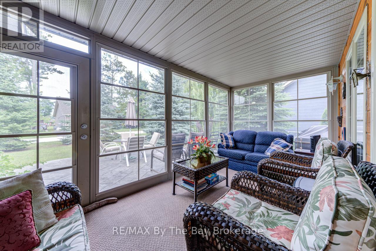 44 Cabin Crescent, Wasaga Beach, Ontario  L9Z 1X7 - Photo 22 - S12023029