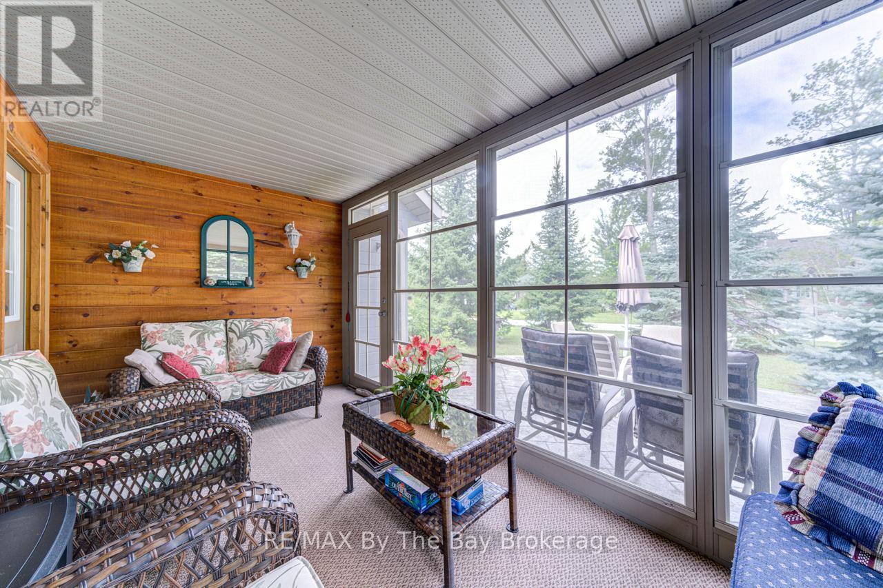 44 Cabin Crescent, Wasaga Beach, Ontario  L9Z 1X7 - Photo 24 - S12023029