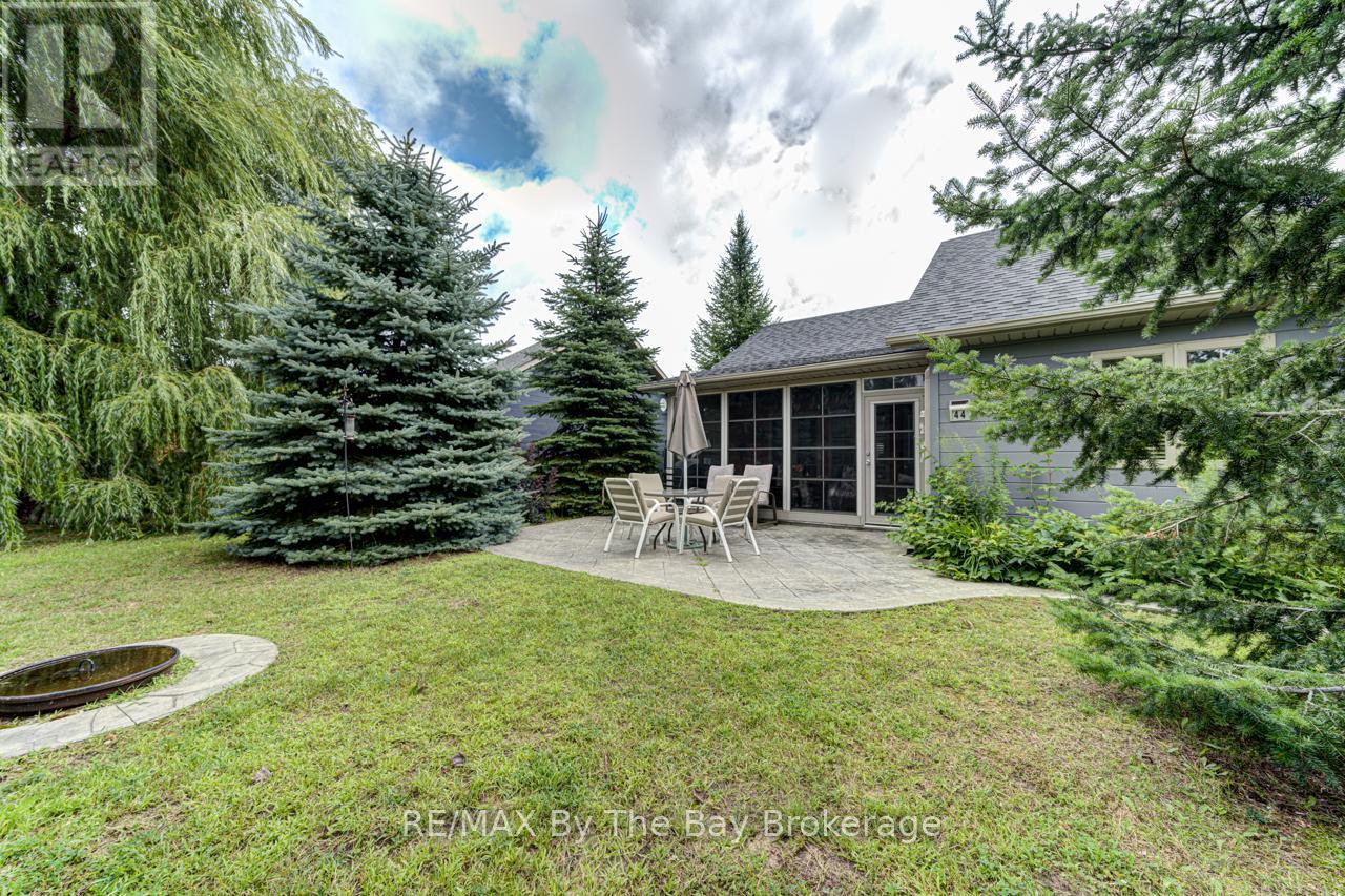 44 Cabin Crescent, Wasaga Beach, Ontario  L9Z 1X7 - Photo 28 - S12023029
