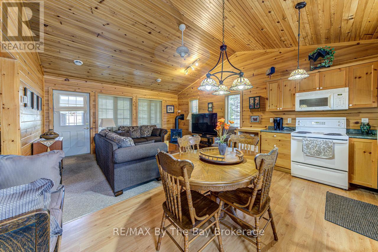 Property at 44 CABIN CRESCENT image 4