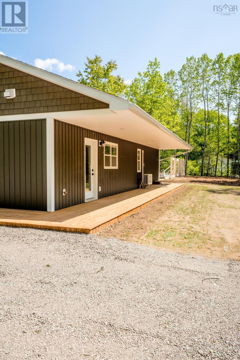 33 Empire Street, Wilmot, Nova Scotia  B0P 1W0 - Photo 3 - 202500234