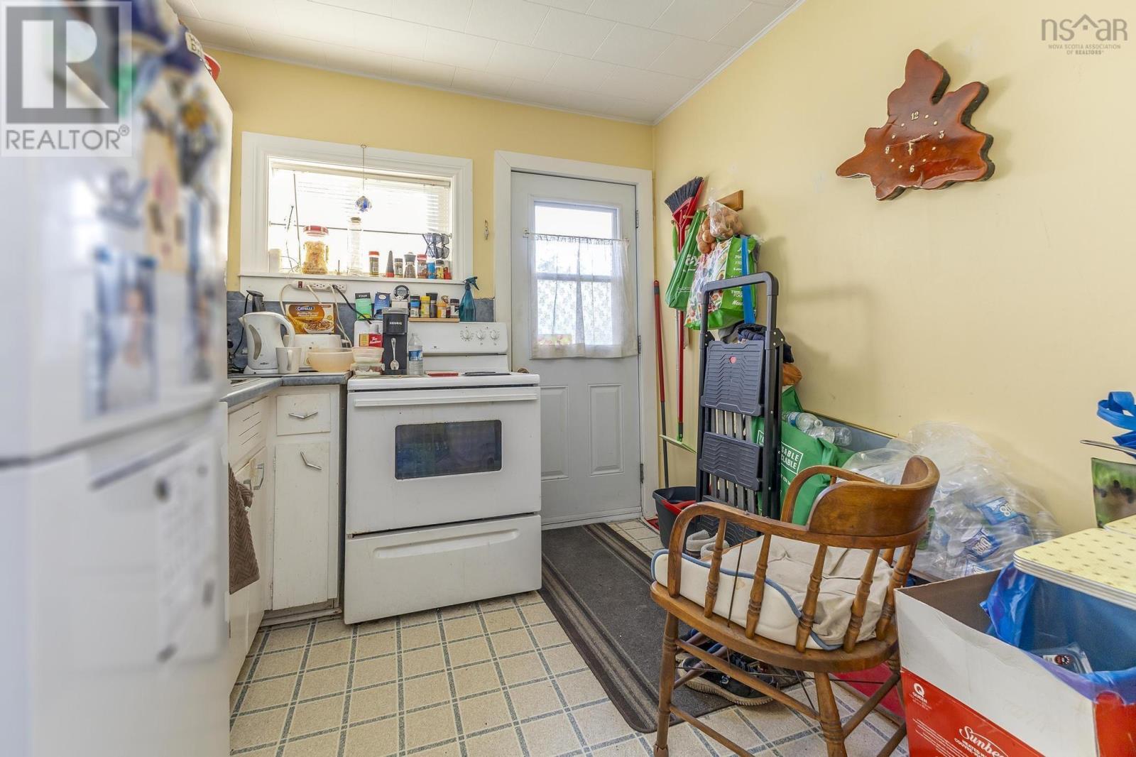 303 South Foord Street, Stellarton, Nova Scotia  B0K 1S0 - Photo 13 - 202502521