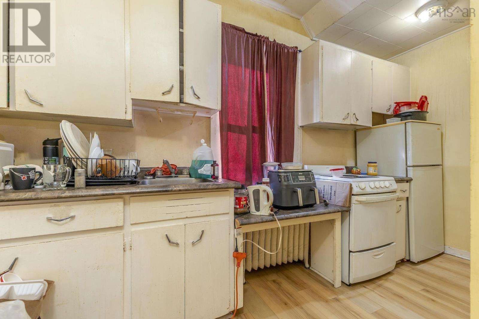 303 South Foord Street, Stellarton, Nova Scotia  B0K 1S0 - Photo 17 - 202502521