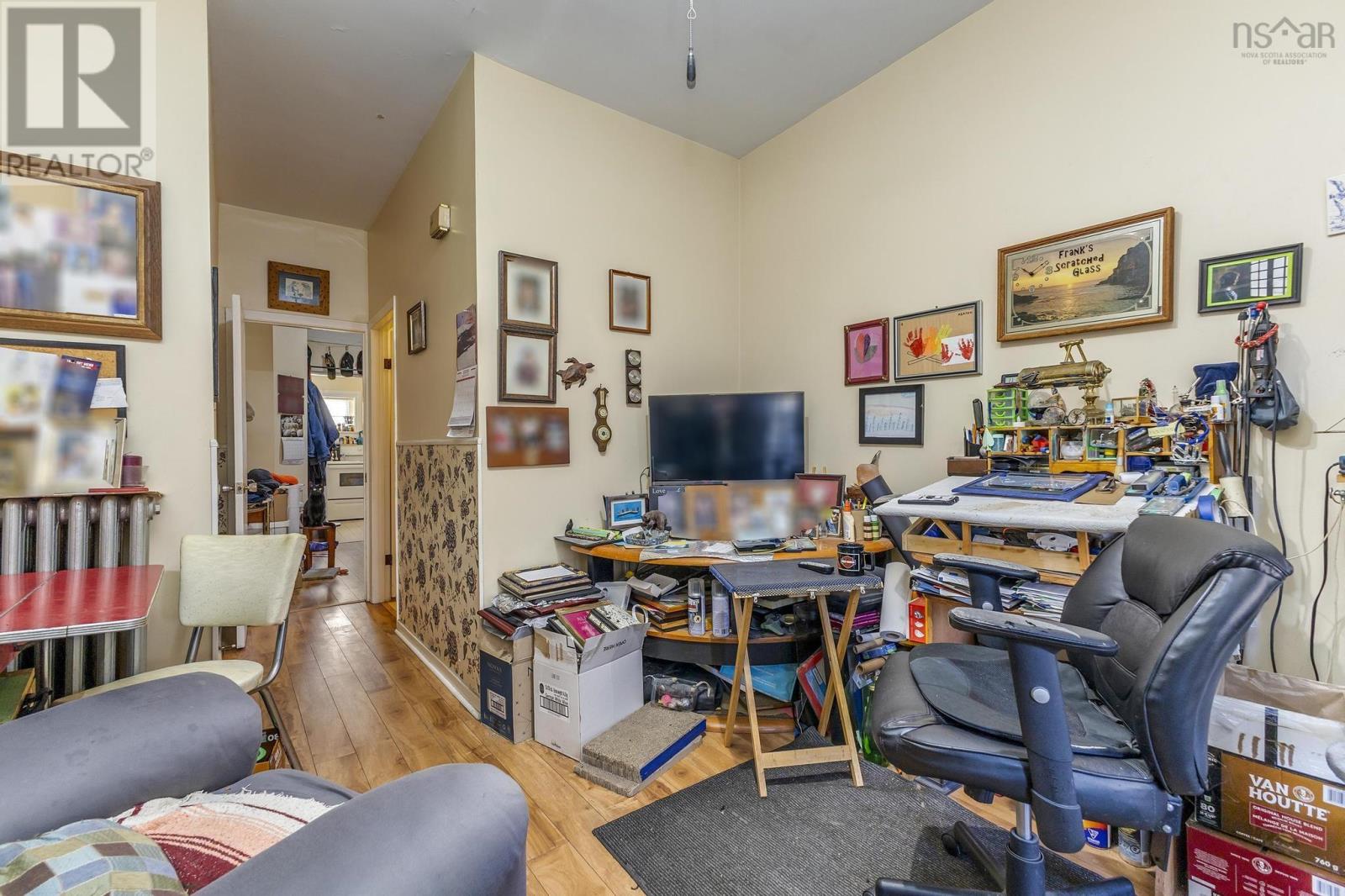 303 South Foord Street, Stellarton, Nova Scotia  B0K 1S0 - Photo 6 - 202502521