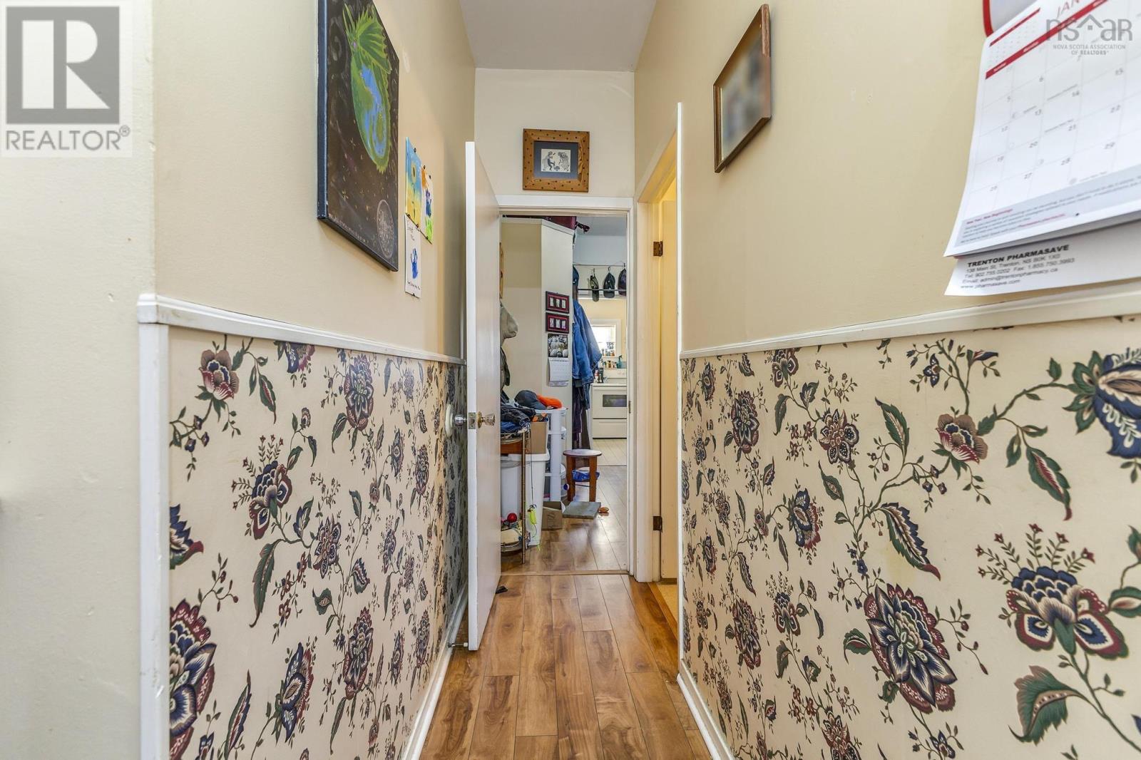 303 South Foord Street, Stellarton, Nova Scotia  B0K 1S0 - Photo 8 - 202502521