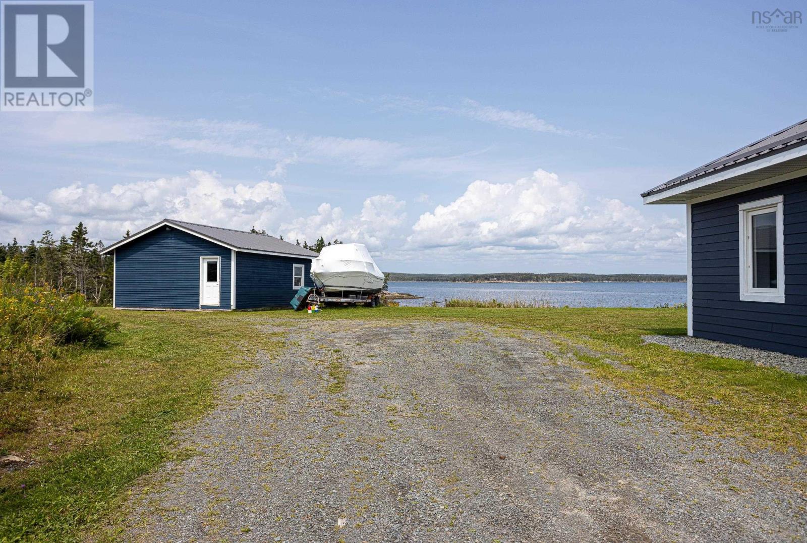 201 Southwest Cove Road, Southwest Cove, Nova Scotia  B0J 2L0 - Photo 20 - 202504232