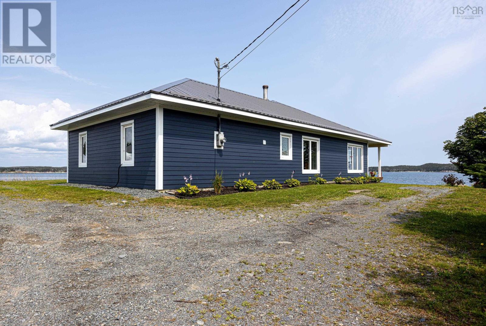 201 Southwest Cove Road, Southwest Cove, Nova Scotia  B0J 2L0 - Photo 5 - 202504232