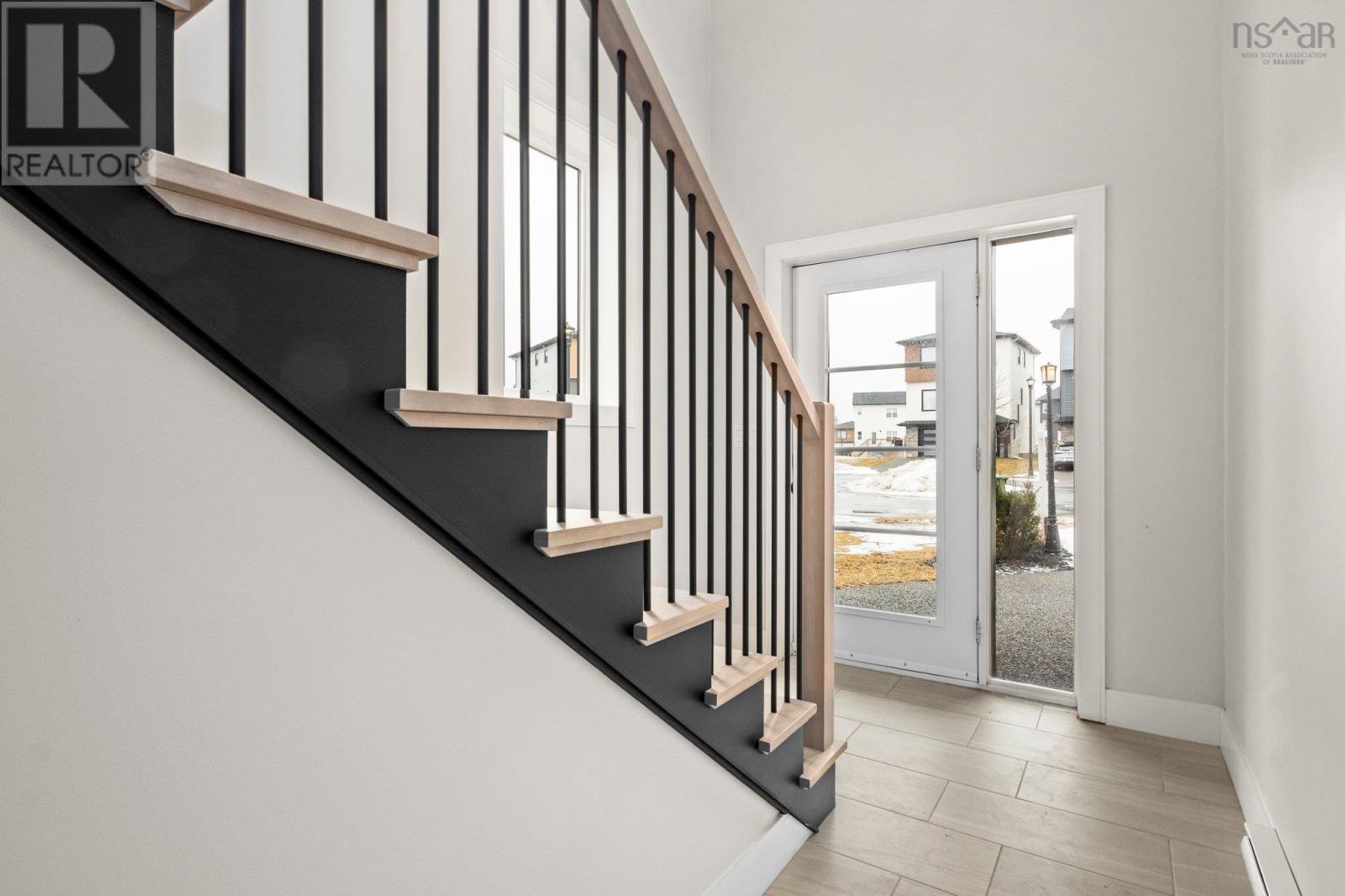 34 Chardonnay Court, Timberlea, Nova Scotia  B3T 0L5 - Photo 2 - 202504285