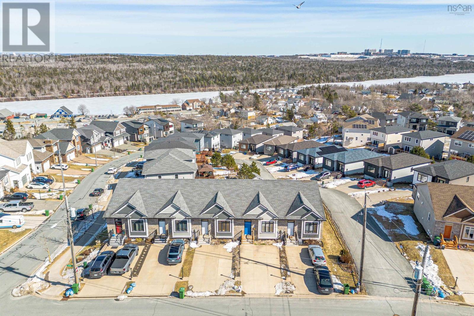 8 Cabernet Court, Timberlea, Nova Scotia  B3T 0E4 - Photo 2 - 202504334