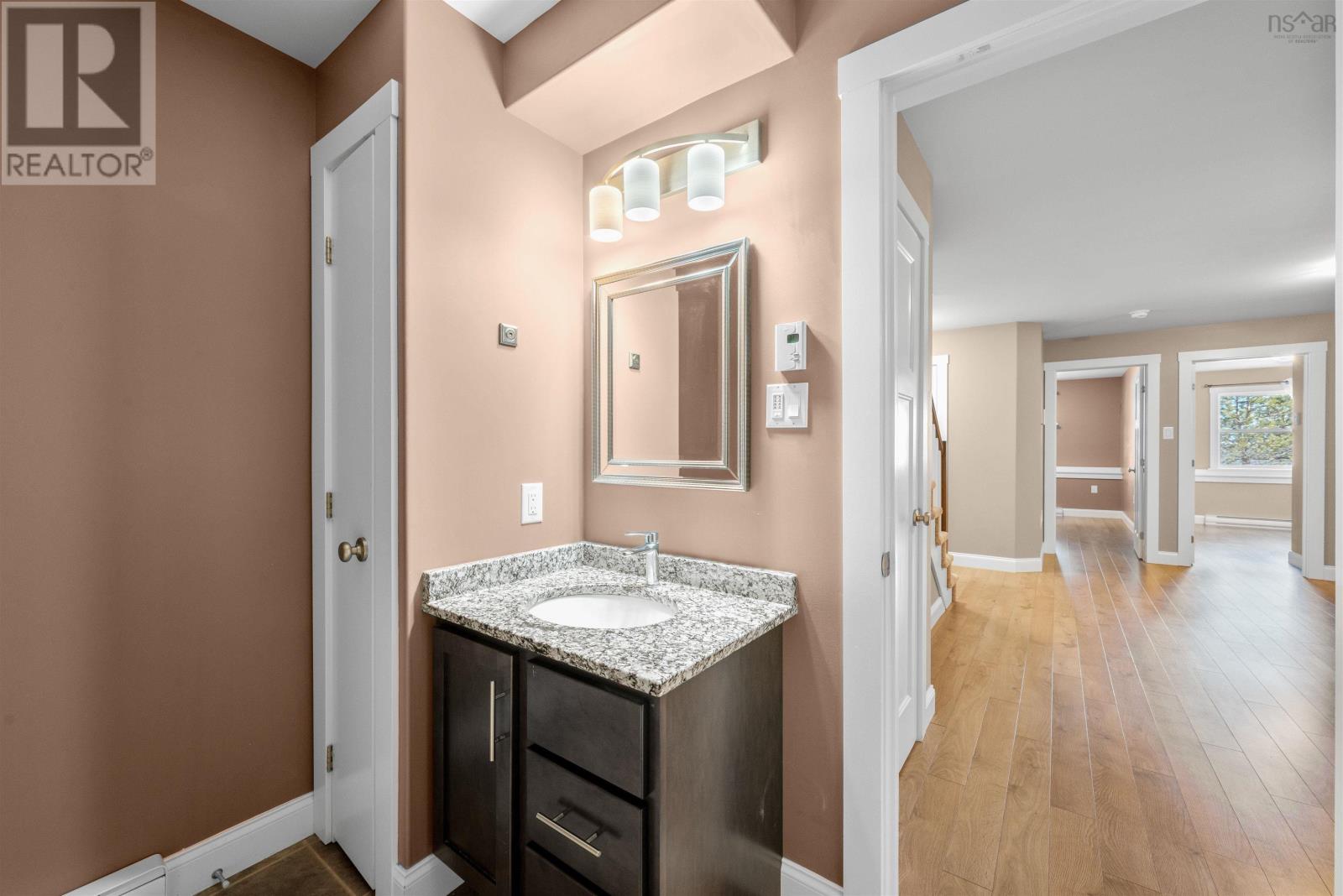 8 Cabernet Court, Timberlea, Nova Scotia  B3T 0E4 - Photo 38 - 202504334