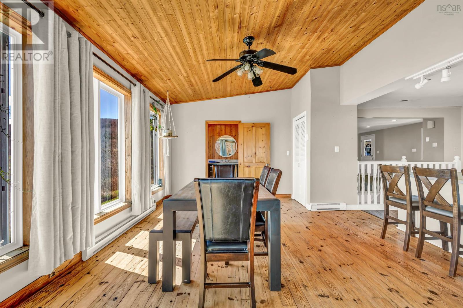 1994 Highway 2, Lower Economy, Nova Scotia  B0M 1B0 - Photo 11 - 202504530