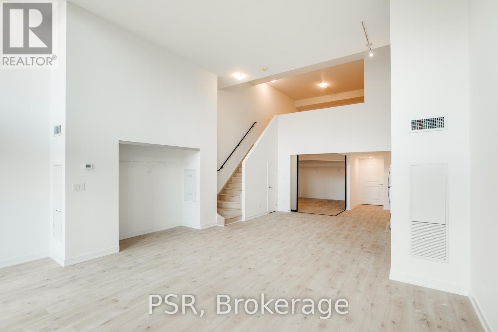 Property at TH105 - 2799 KINGSTON ROAD image 5