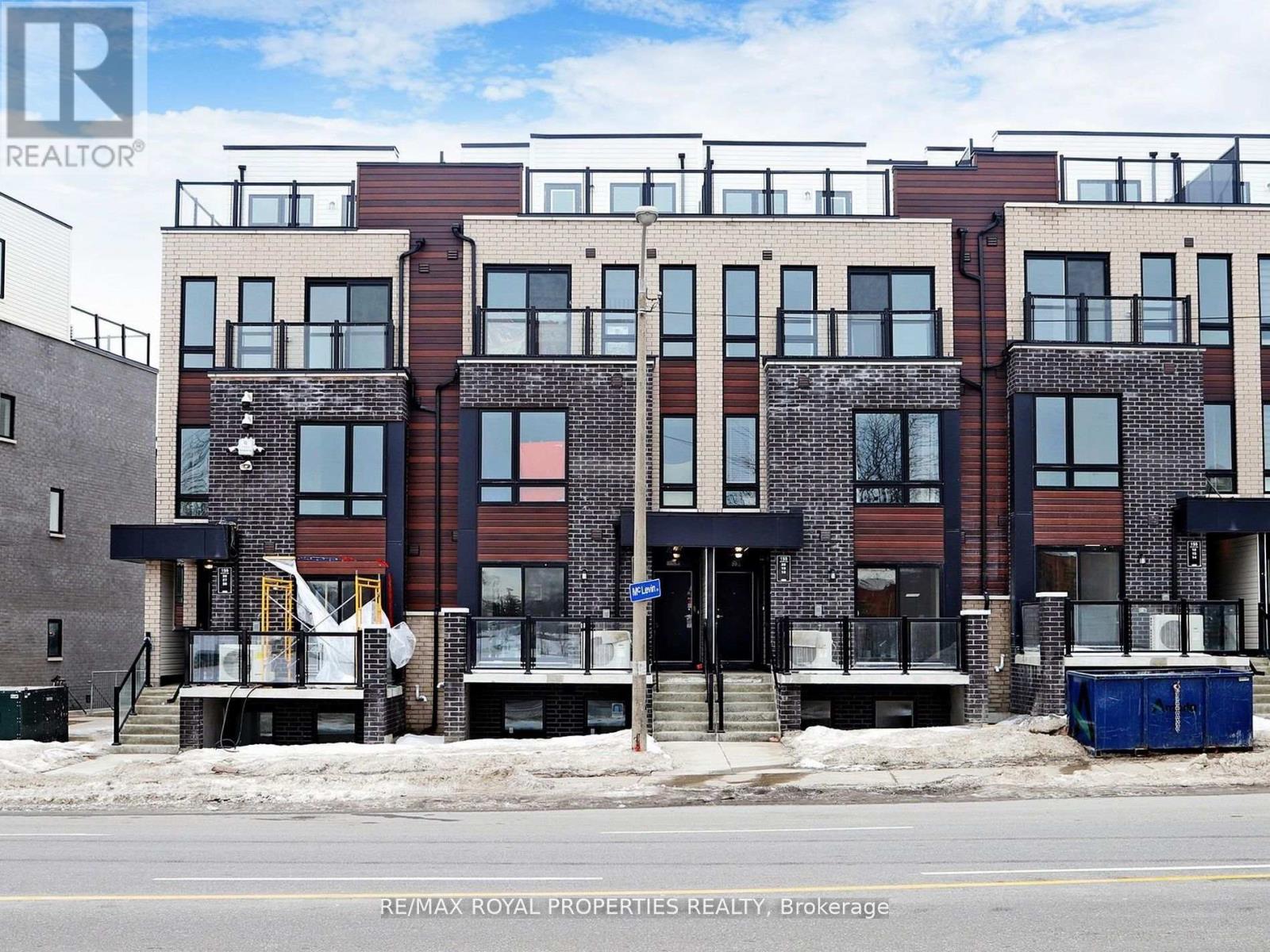 Property at 22 - 155 TAPSCOTT ROAD image 1