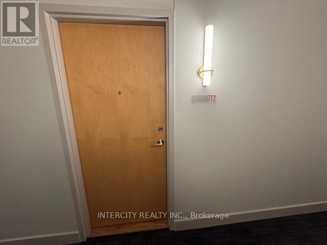 712 - 1050 The Queensway Avenue, Toronto, Ontario  M8Z 0A8 - Photo 4 - W12023031