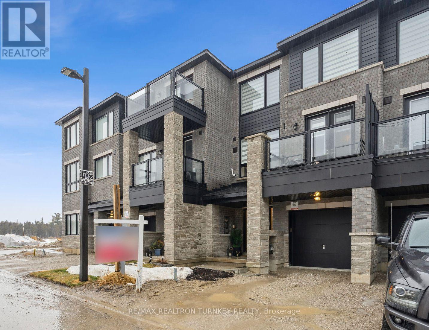 Property at 28 SPRY LANE image 2