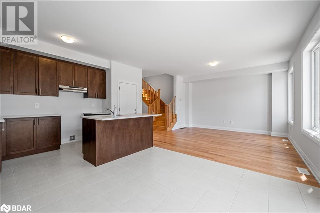 25 Corley Street, Lindsay, Ontario  K9V 6C2 - Photo 8 - 40707223