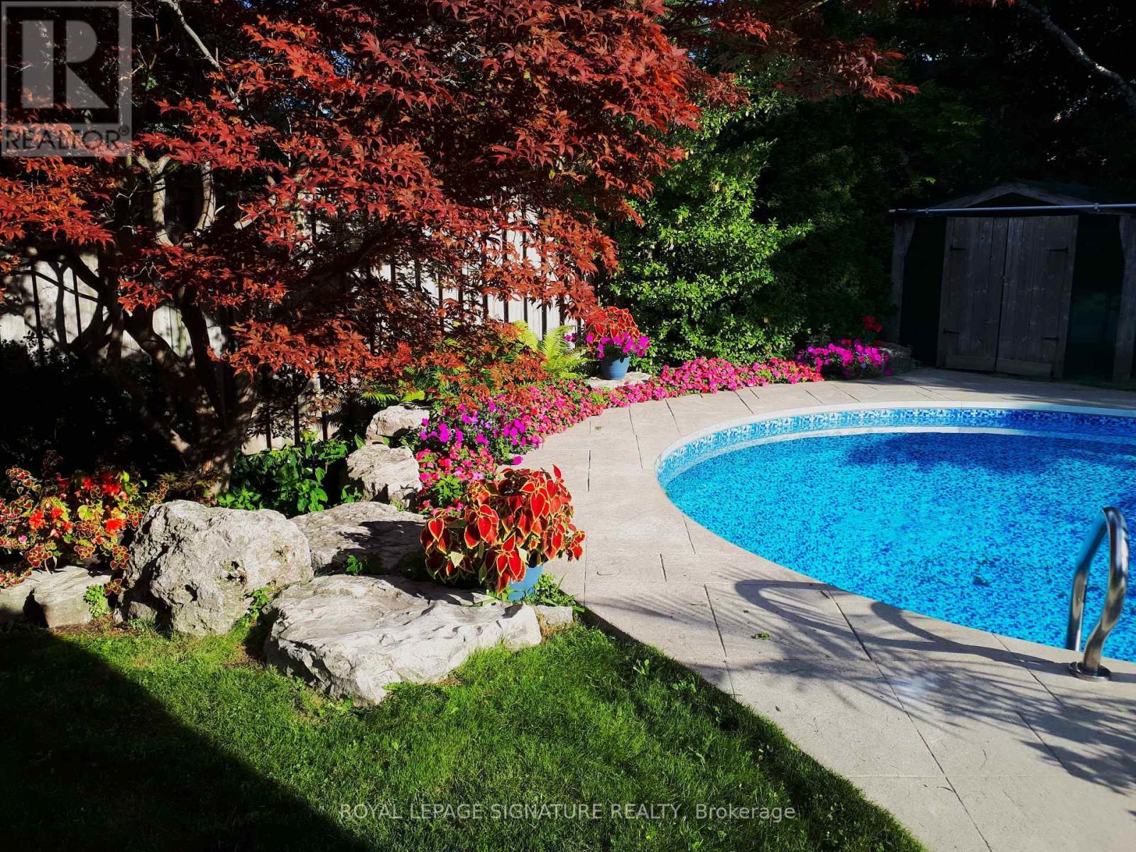Property at 21 GRISELDA CRESCENT image 3