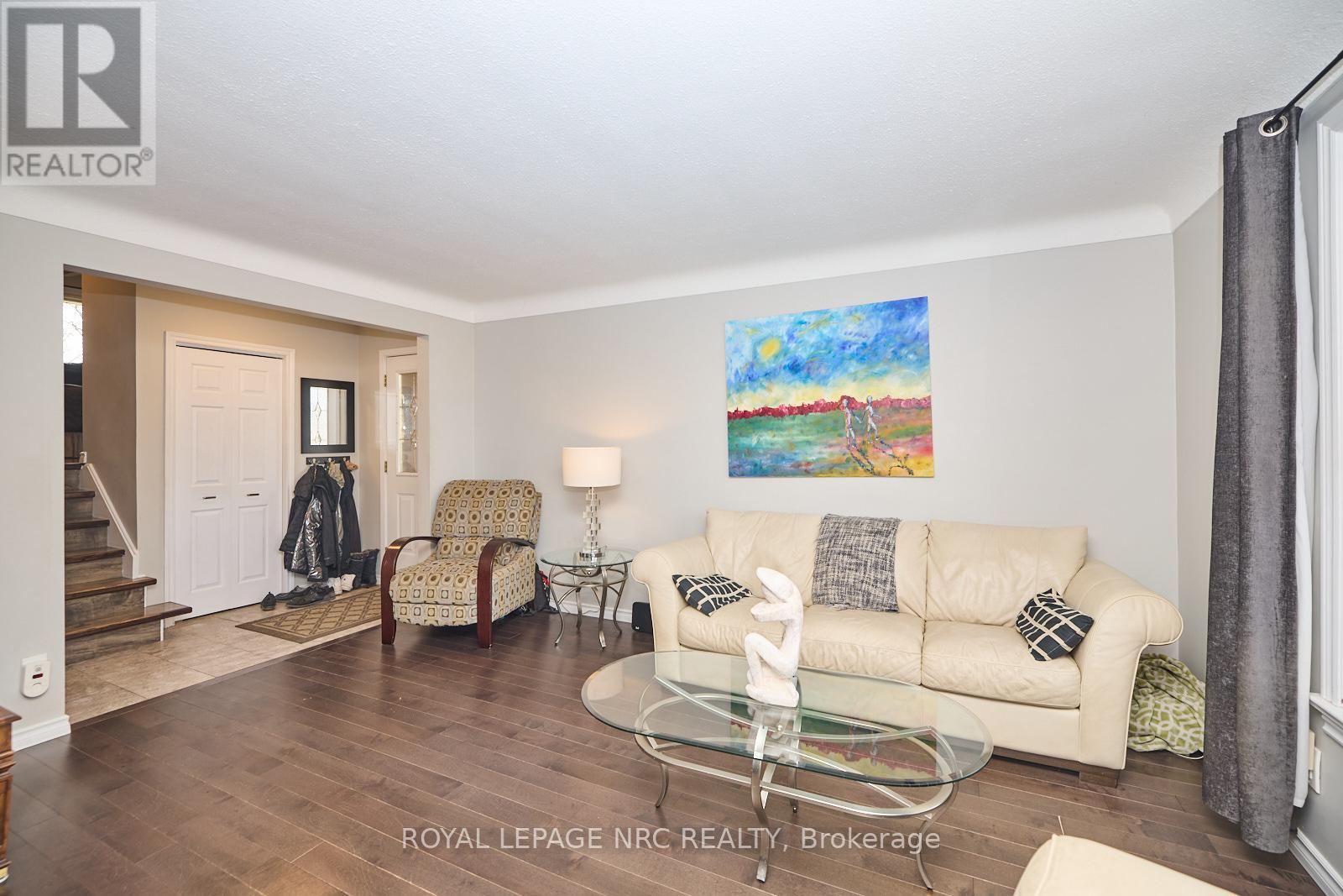 28 Ramsey Street, St. Catharines, Ontario  L2N 2K1 - Photo 9 - X12023269