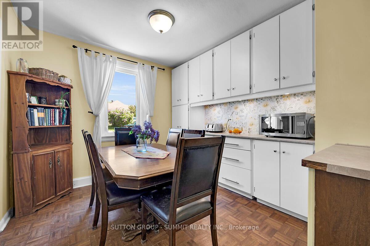 Property at 12 BROADVIEW AVENUE image 5