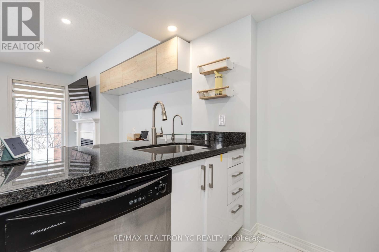 526 - 3 Everson Drive, Toronto (Willowdale East), Ontario  M2N 7C2 - Photo 11 - C12022952