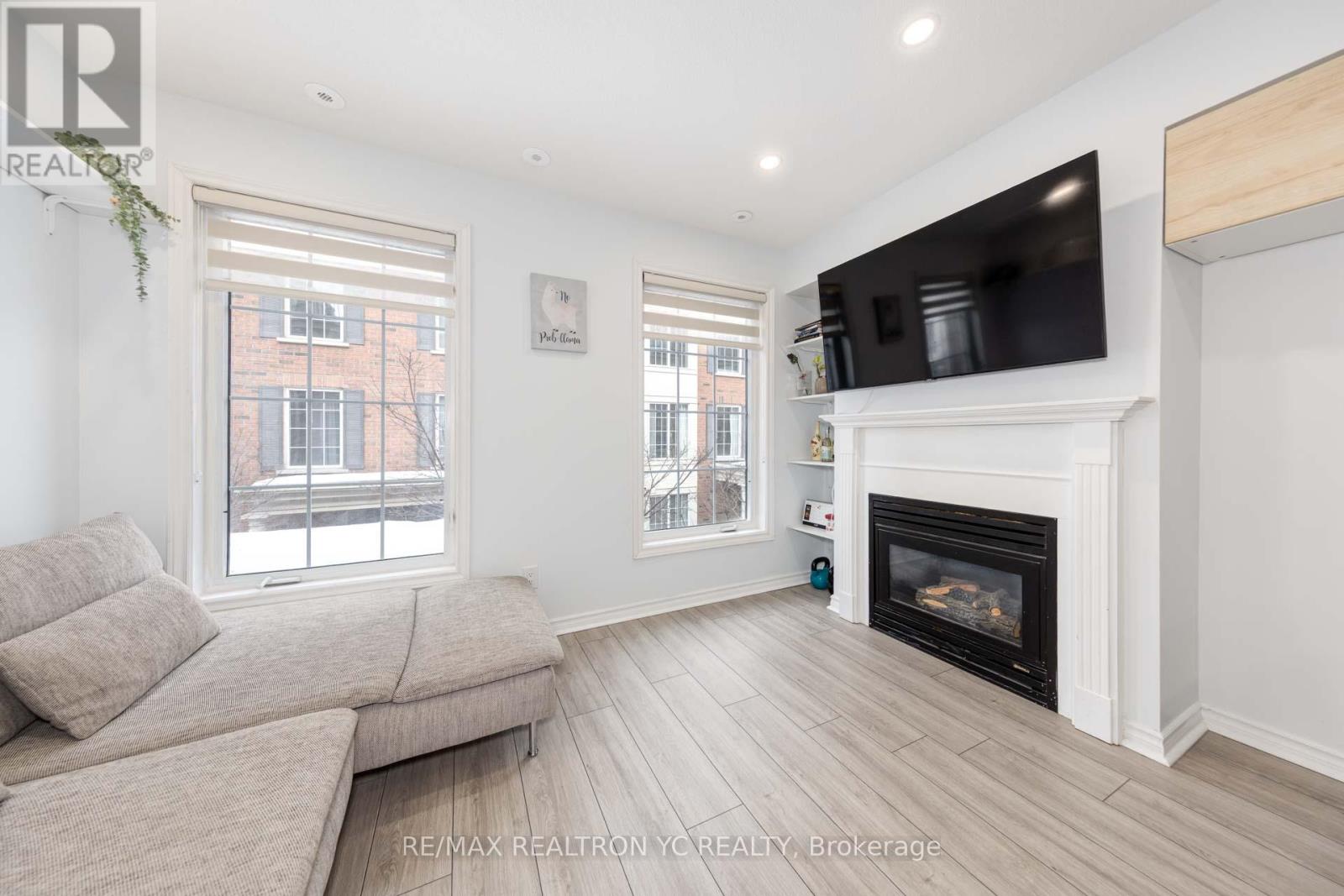526 - 3 Everson Drive, Toronto (Willowdale East), Ontario  M2N 7C2 - Photo 18 - C12022952