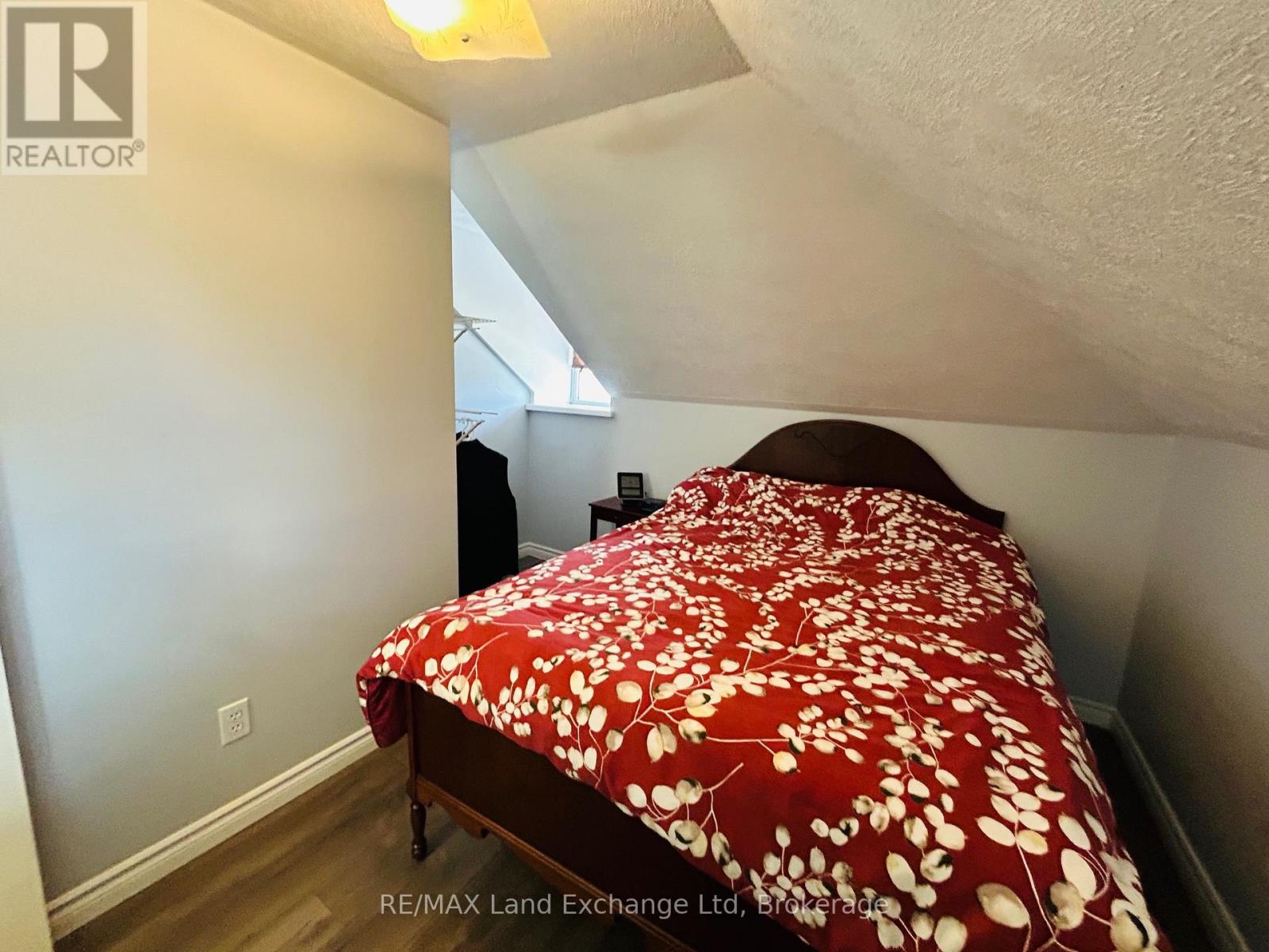 18 Clarinda Street S, South Bruce, Ontario  N0G 2S0 - Photo 17 - X12023264