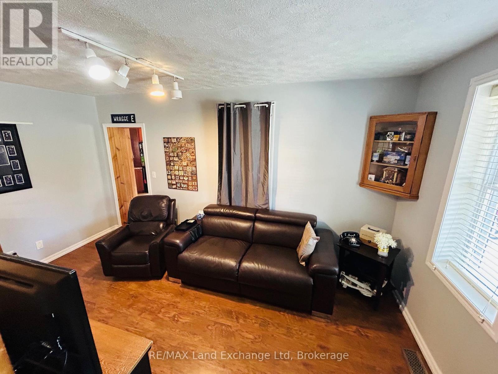 18 Clarinda Street S, South Bruce, Ontario  N0G 2S0 - Photo 6 - X12023264