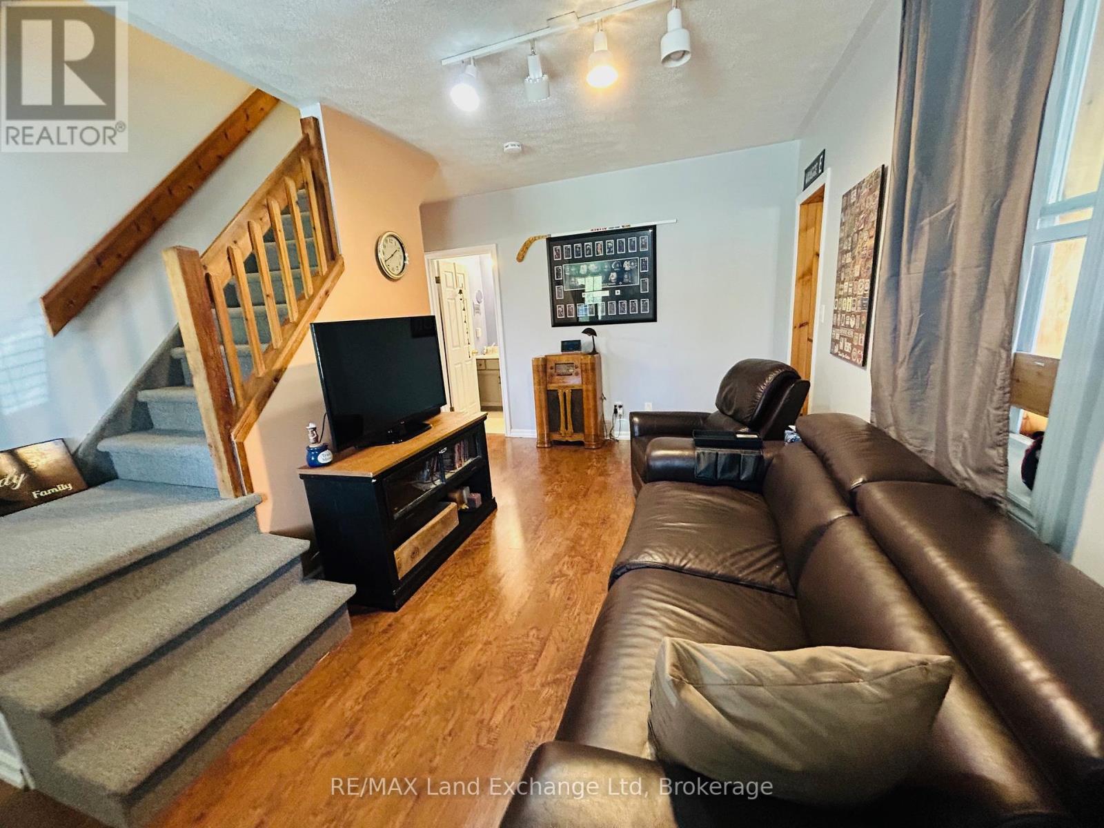 18 Clarinda Street S, South Bruce, Ontario  N0G 2S0 - Photo 7 - X12023264