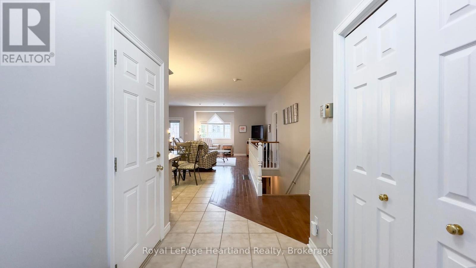 247 Martha Street, Goderich, Ontario  N7A 3B4 - Photo 4 - X12023305