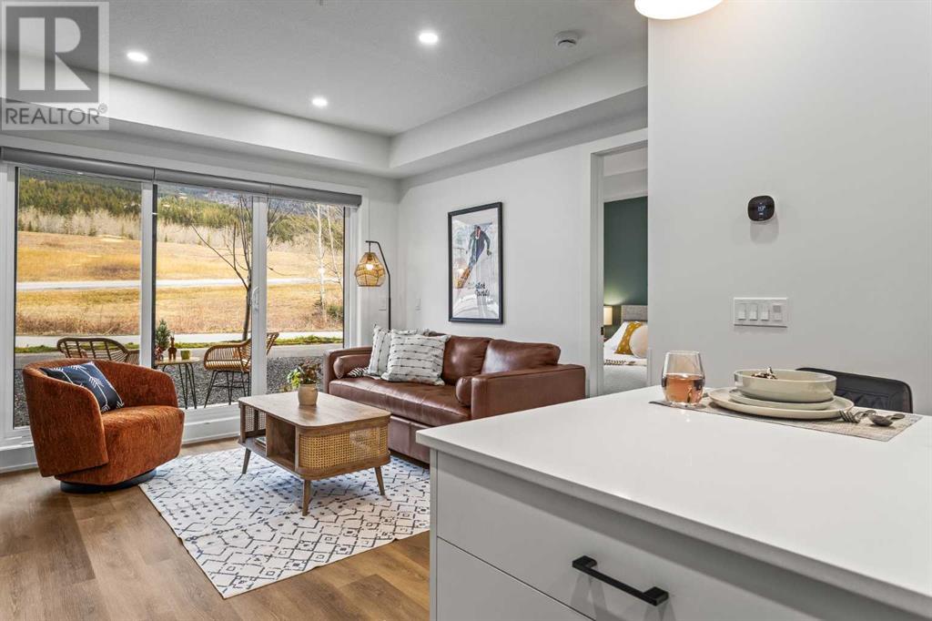 Property at 101, 1717 Mountain Avenue image 2