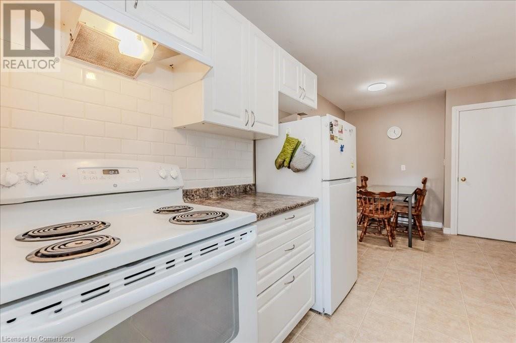 117 Marshall Street, Waterloo, Ontario  N2J 2T6 - Photo 9 - 40706518