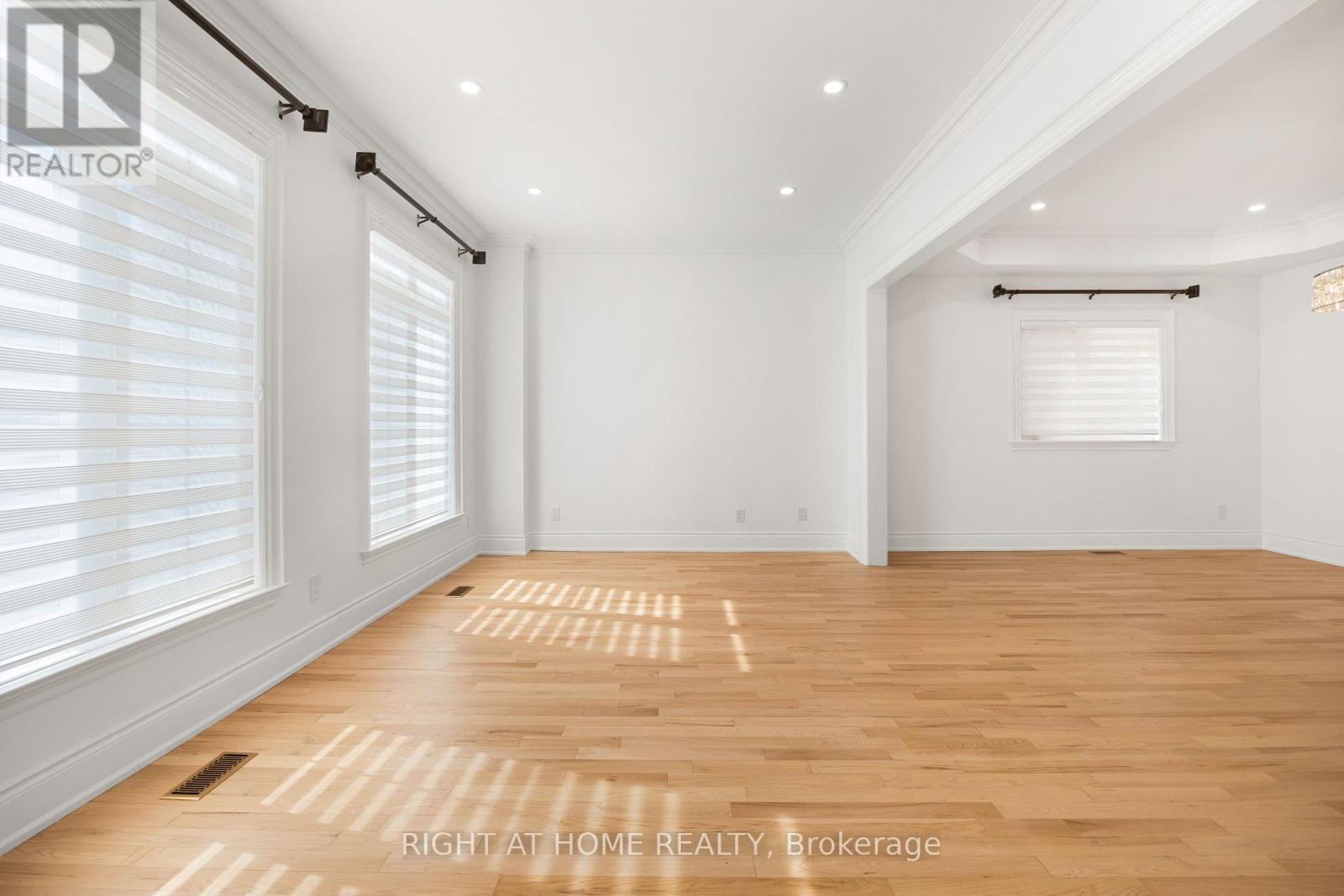 Property at 196 FLORENCE AVENUE image 3