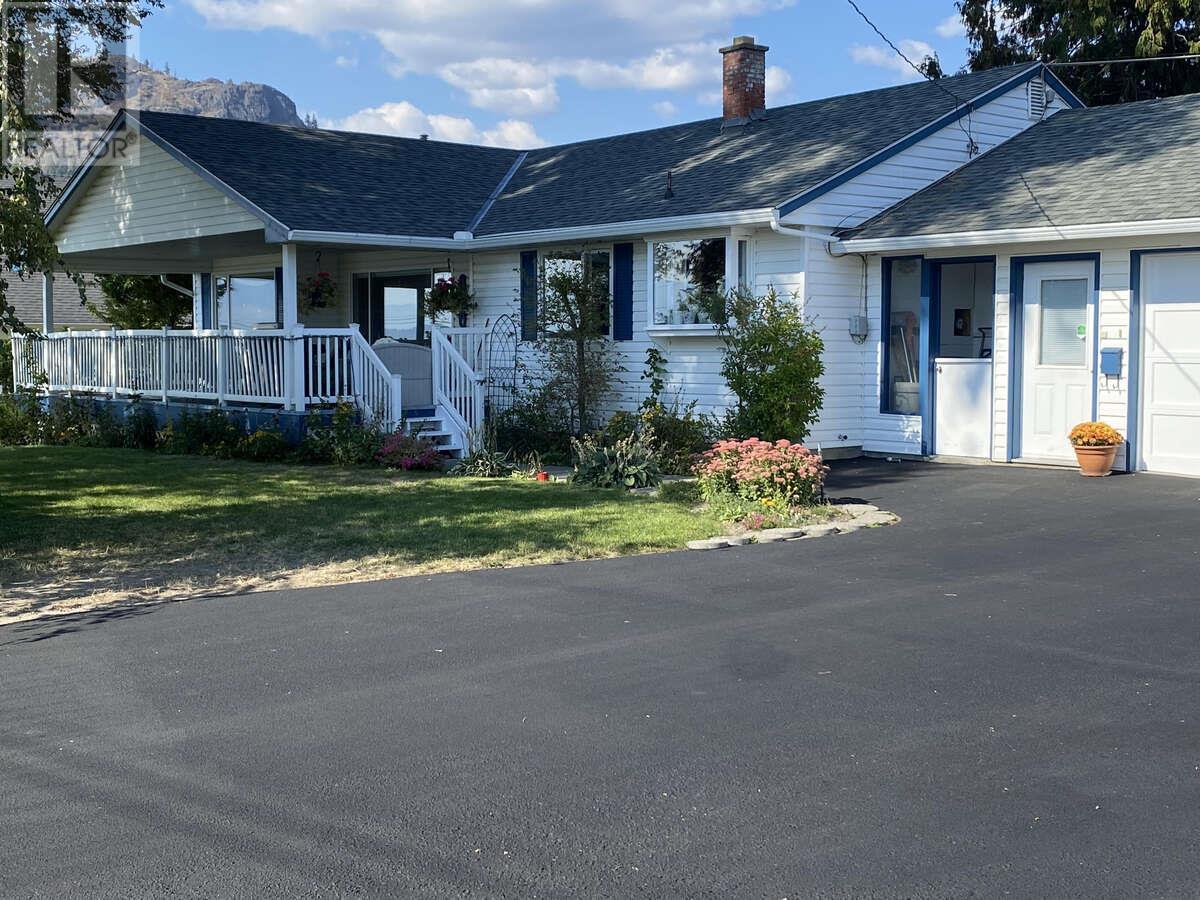 Property at 800 Montigny Road image 4