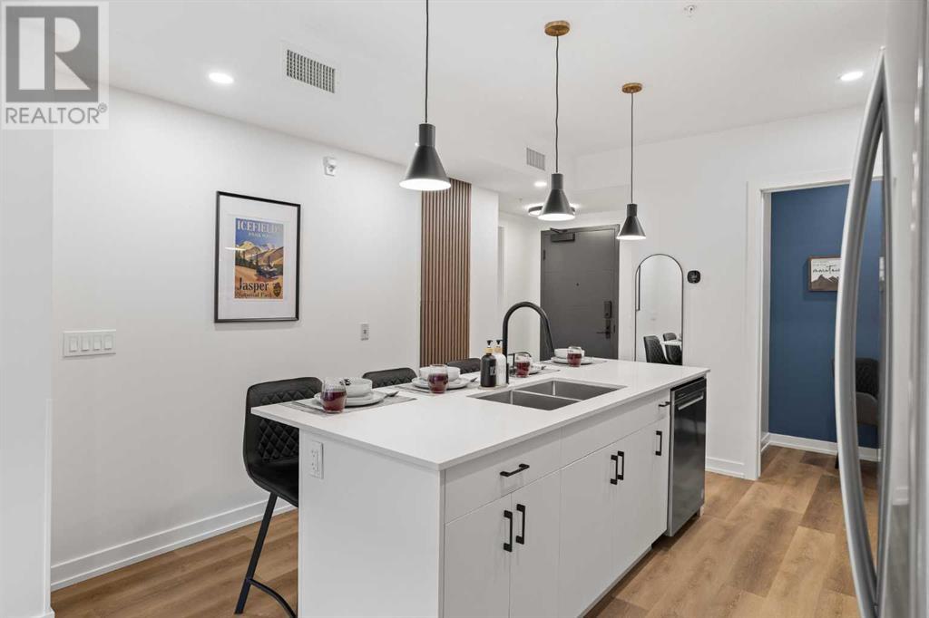 Property at 106, 1717 Mountain Avenue image 5