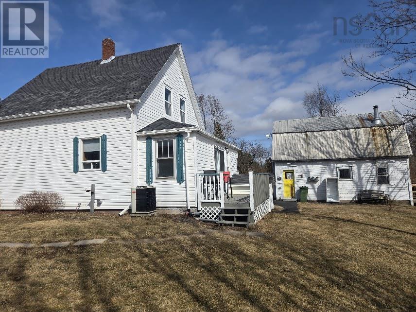 1890 6 Highway, River John, Nova Scotia  B0K 1N0 - Photo 4 - 202505047