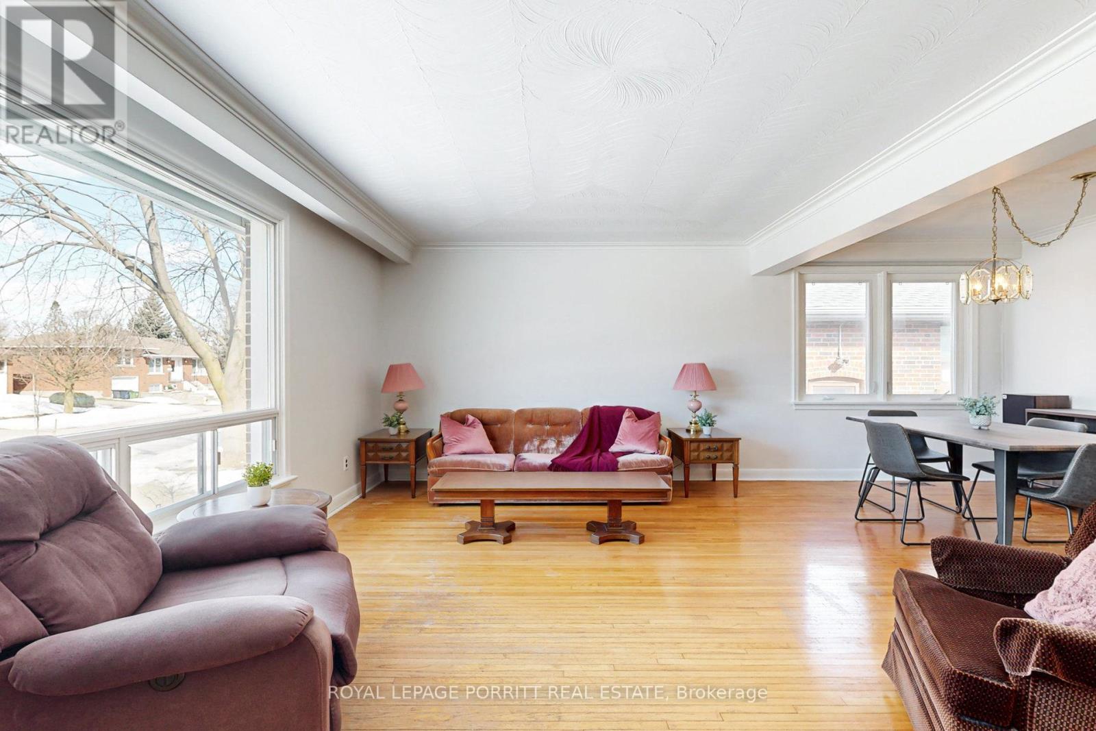 Property at 31 BADGER DRIVE image 4