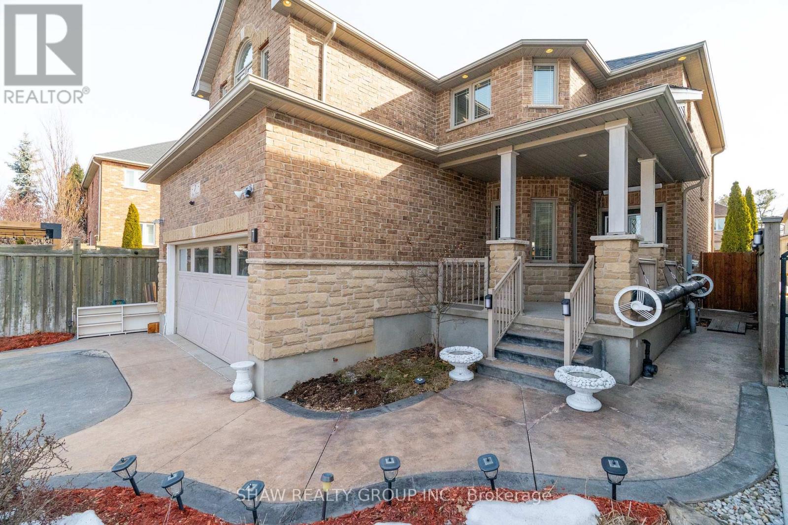 Property at 7 YATES AVENUE image 3